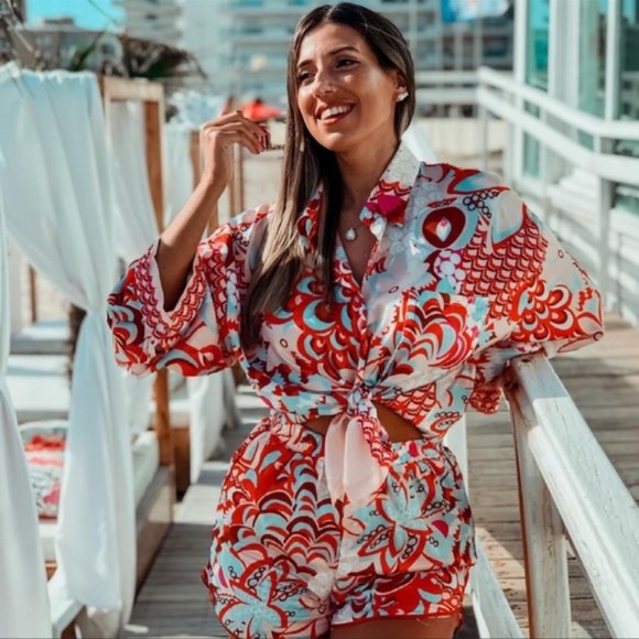 Zara Floral Printed Multicolored Shorts - Picture 9 of 16